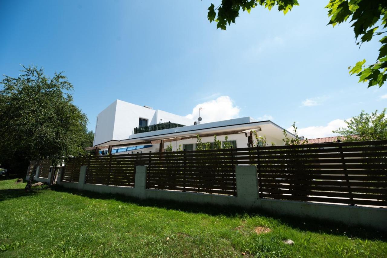 4 Mares Apartamentos M Loredo Exterior photo